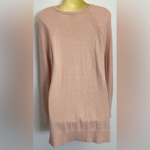 LOFT Light Pink Long Sleeve Knit Sweater size M - Picture 2 of 8